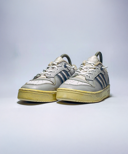 Adidas Rivalry Low Big Kids Originals Sneakers