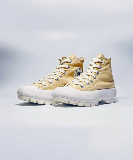 Converse Women Canvas Utility Taylor Chuck Taylor All Star Lugged Light field Surplus