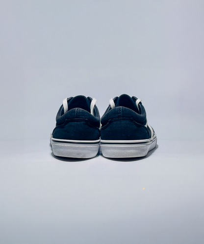 Retro Canvas Sneakers – Black & White Casual Classics